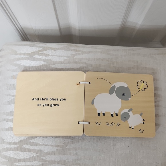 Jesus Loves You! Wooden Book, Hallmark - Picture 2 of 6